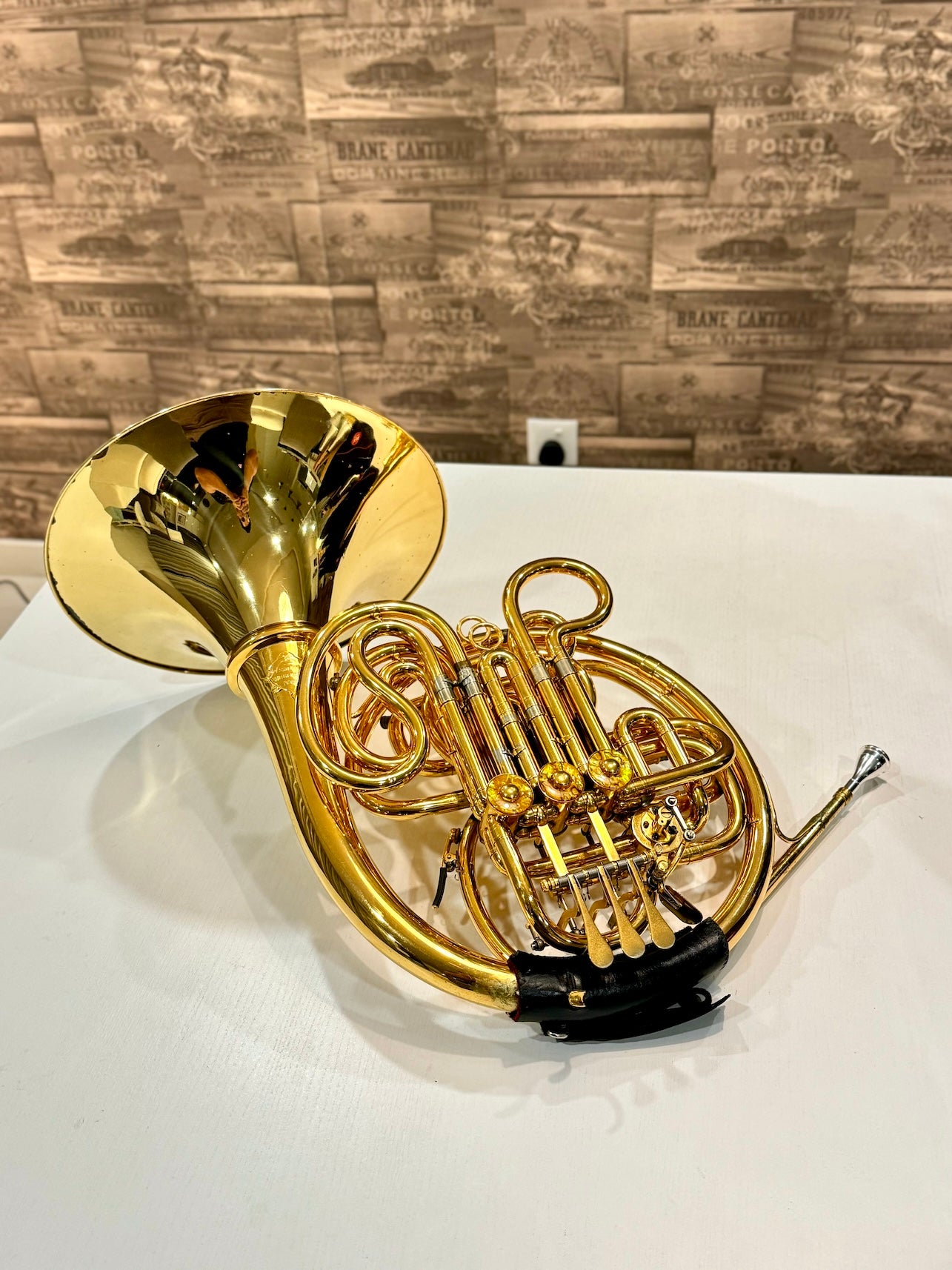 Alexander 103 Gold Lacquered, Detachable Bell, Bb/F Double French Horn - image 3