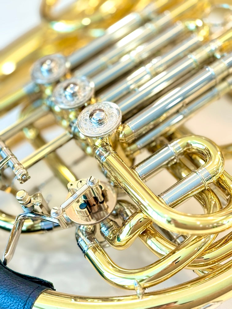 Alexander 103 Lacquered, Detachable Bell, Bb/F Double French Horn - image 5