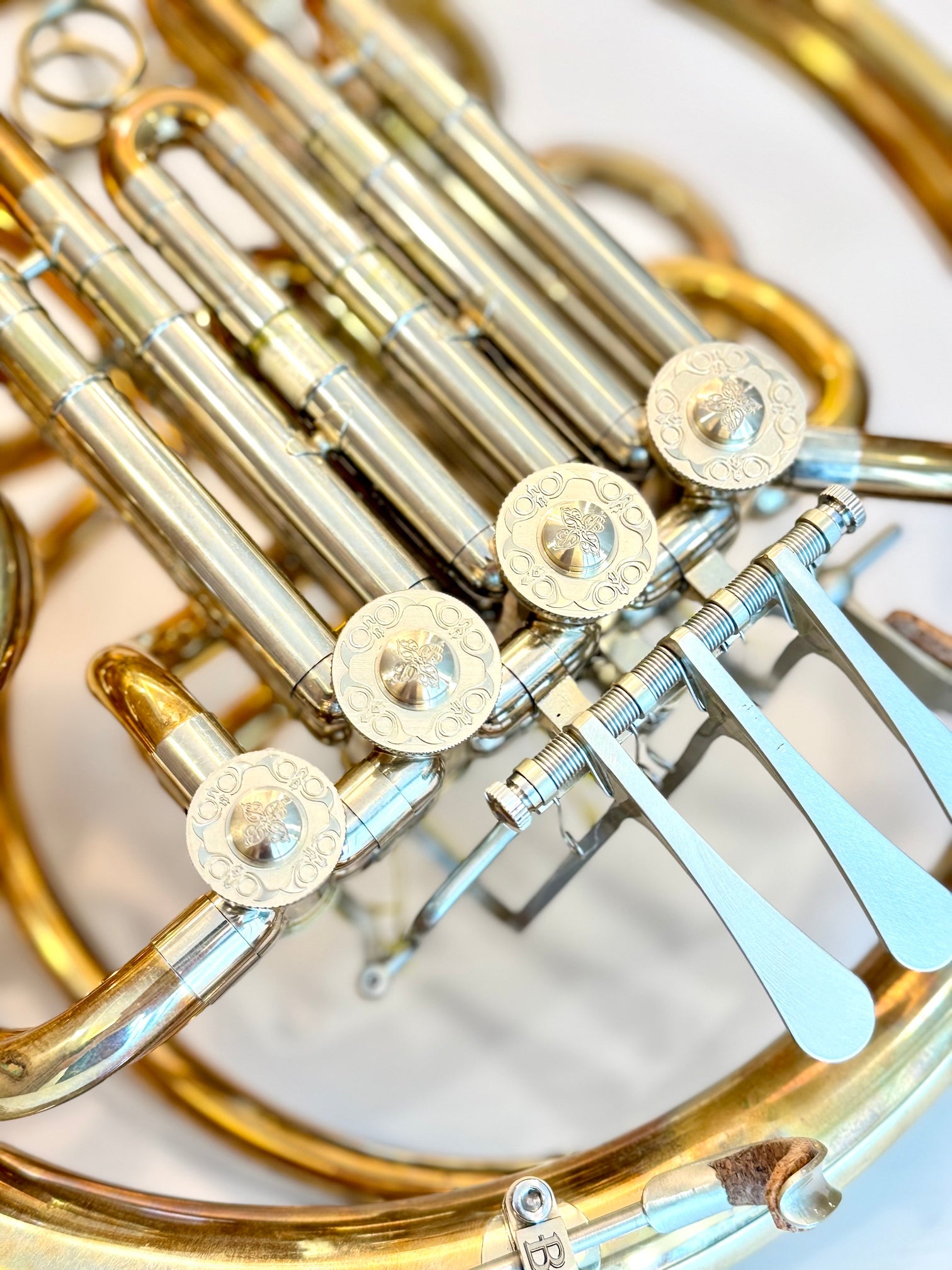 Briz 2000G Unlacquered, Detachable Bell, Bb/F Double French Horn - image 3