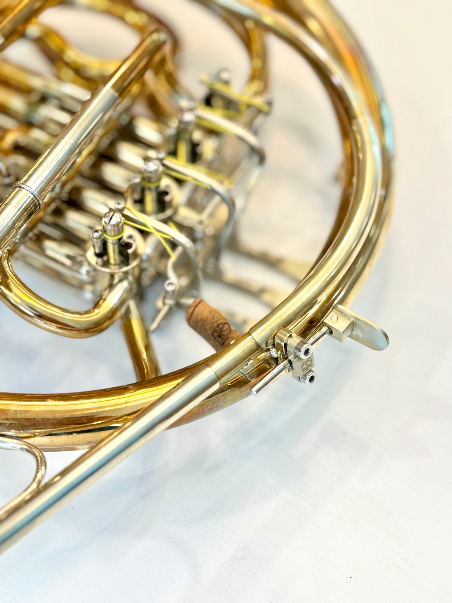 Briz 2000G Unlacquered, Detachable Bell, Bb/F Double French Horn - image 5