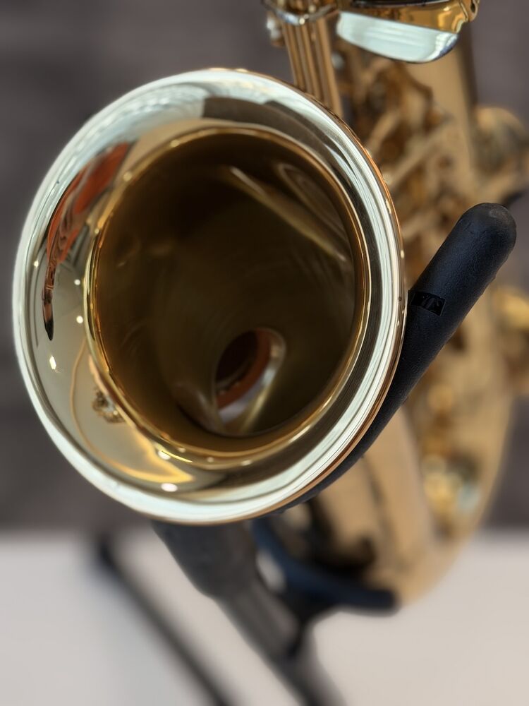 Yamaha YAS-62III Alto Saxophone - image 9