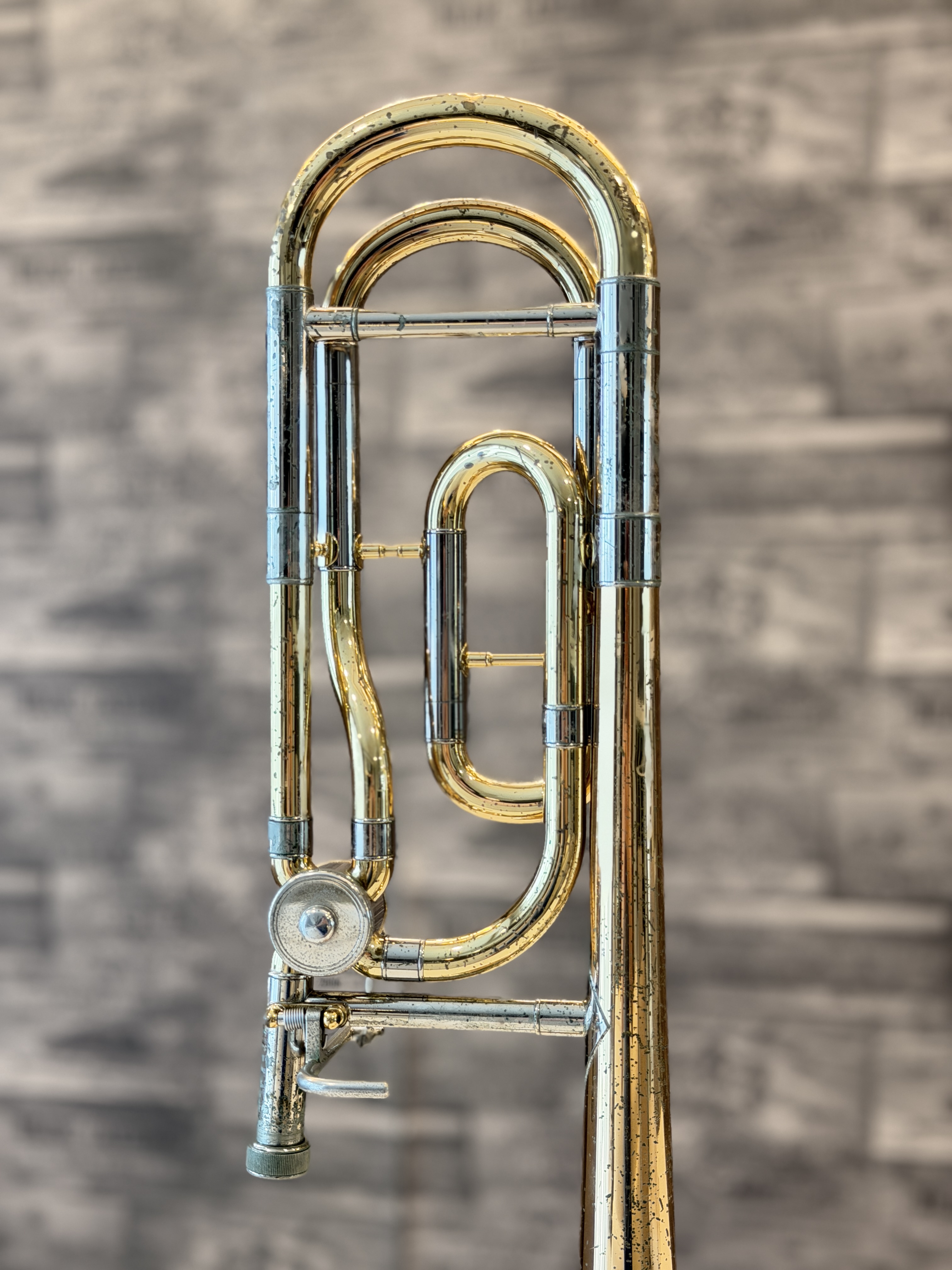 Yamaha YSL-682G Bb/F Tenor Trombone - image 3