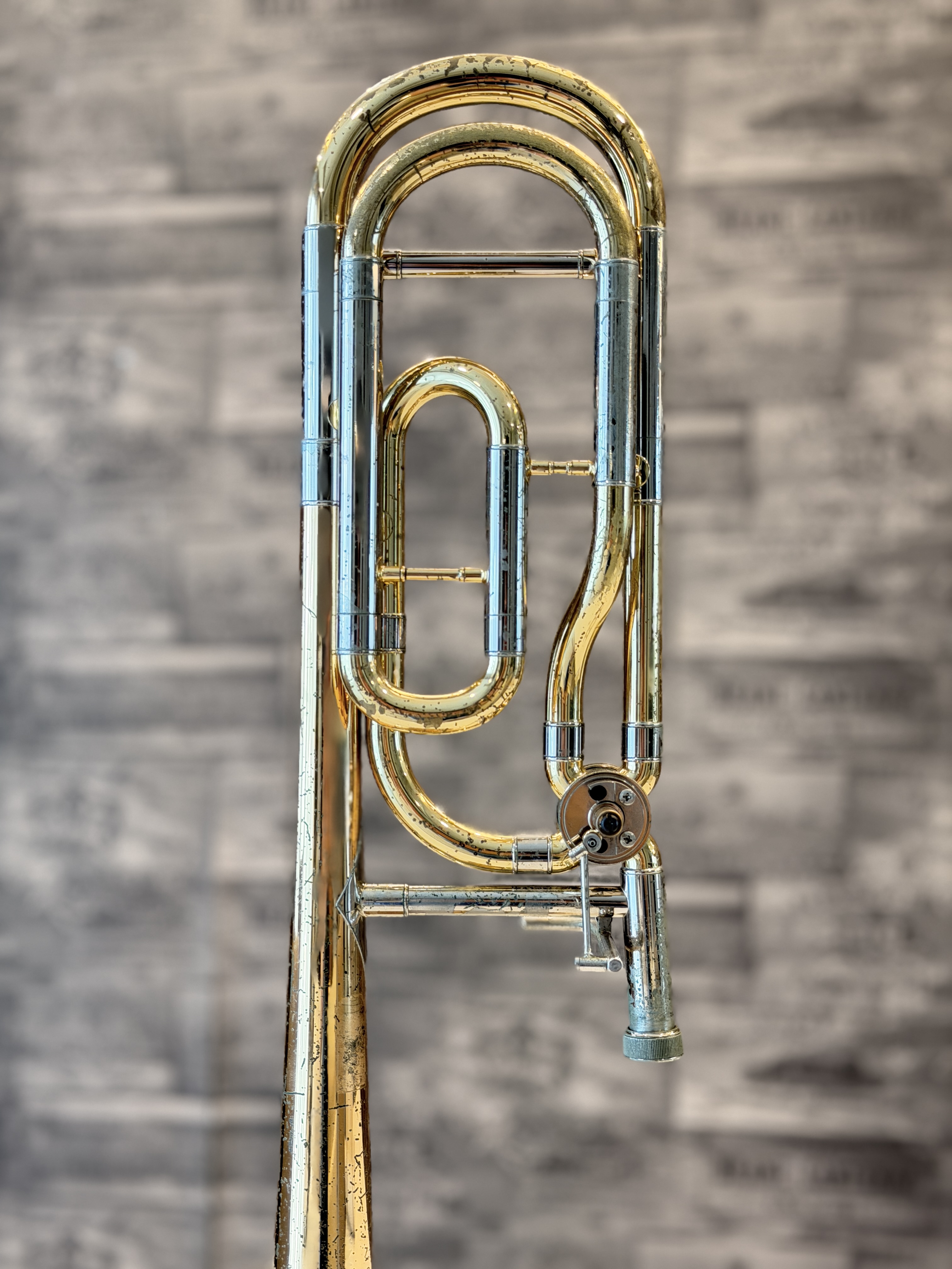 Yamaha YSL-682G Bb/F Tenor Trombone - image 4